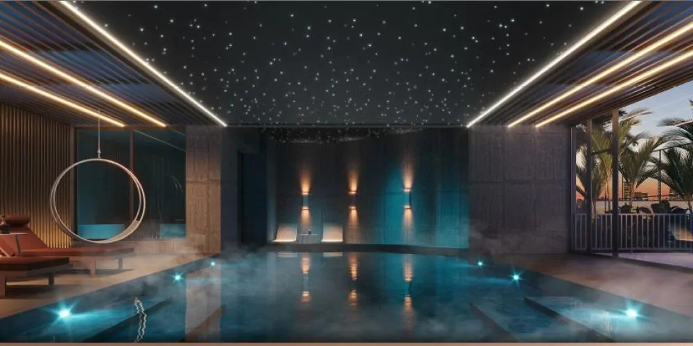 imagem piscina coberta e aquecida